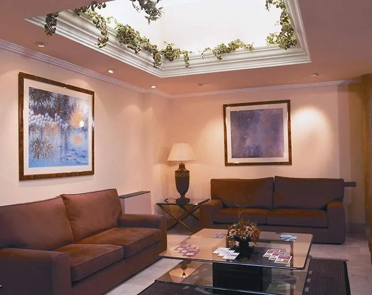 Hotel Abbot Barcelona 4*,